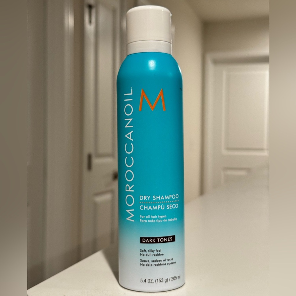 Moroccanoil Dry Shampoo for Dark Tones - Teal and Orange